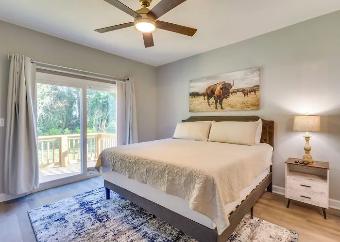 1 Mi To Florida State Capitol: Escape Apartment Tallahassee